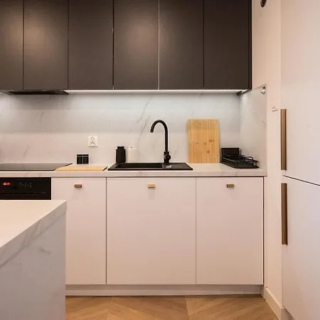 River View Loft With Balcony - Old Town - Appartement *