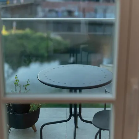 Appartement River View Loft With Balcony - Old Town - *
