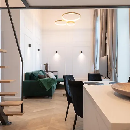 River View Loft With Balcony - Old Town - *