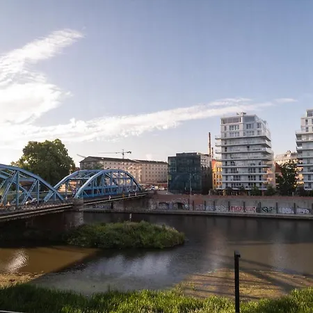 Bright Loft With River View - Old Town - Апартаменти *