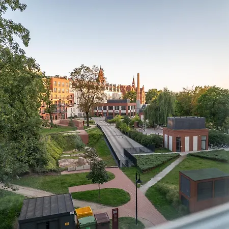 Апартаменти Bright Loft With River View - Old Town - Вроцлав