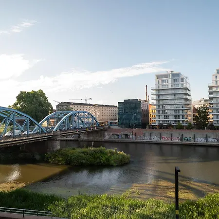 Bright Loft With River View - Old Town -